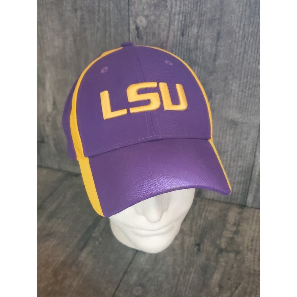 NEW W/O Tags LSU Purple Gold Baseball Hat Cap Embroidered NIKE Legacy9I Dri-Fit